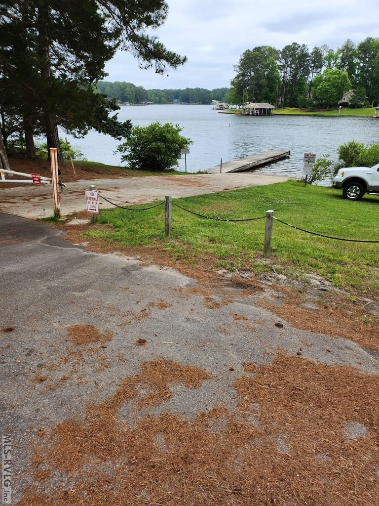 Image 3: Lizard Creek Rd Boat Ramp