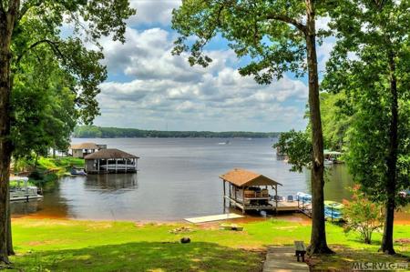 142 Lakeview Road