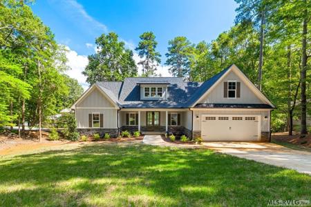 220 Flower Orchard Rd
