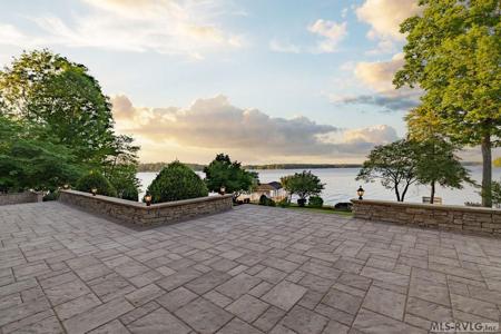 157 Three Chopt Road