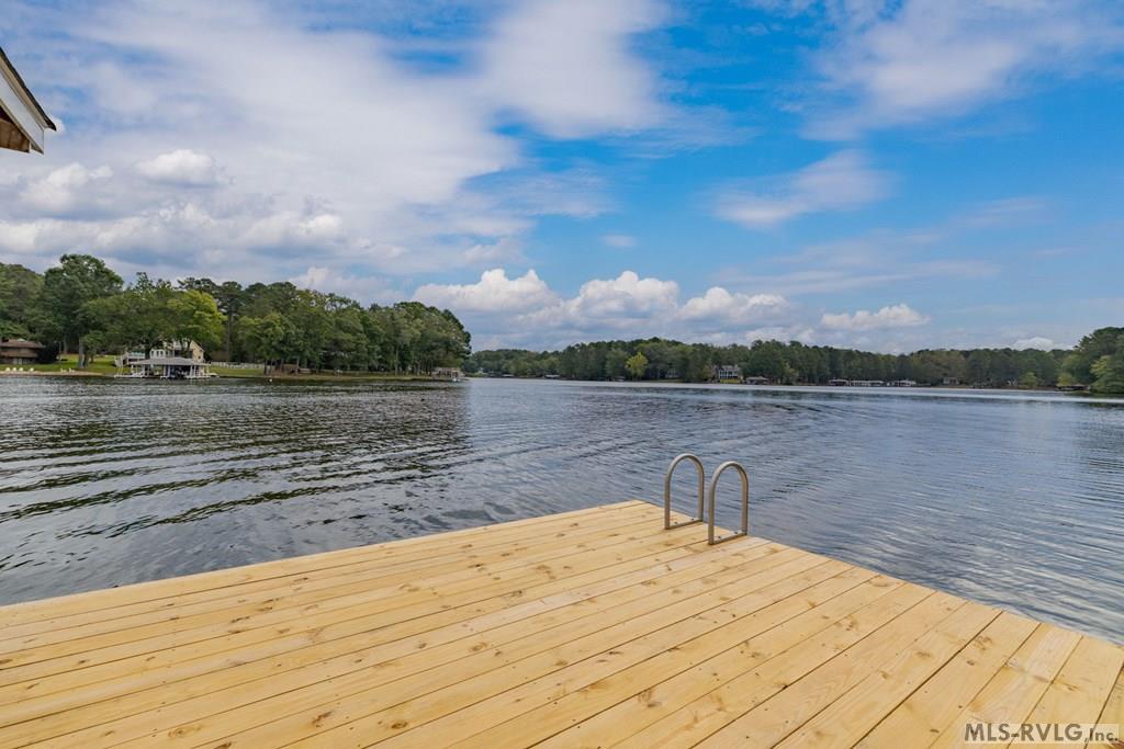 Image 4: Waterfront