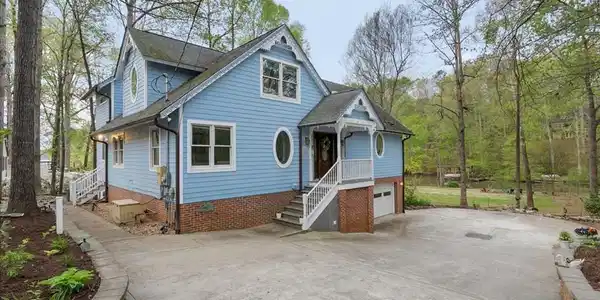 636 Beechwood