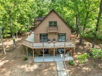 998 Poplar Creek Rd