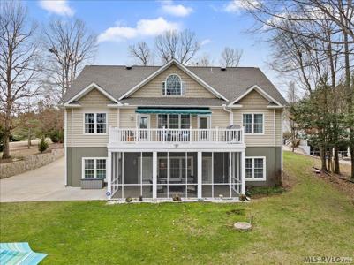 45 Bell Arbor Court
