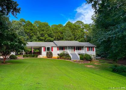 2530 Great Creek Drive