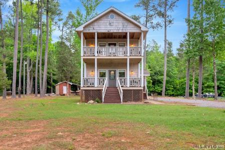 301 Wildwood Circle