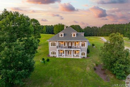 1022 Starboard Drive