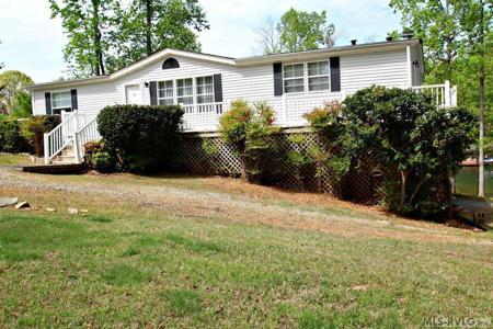 266 Lookout Point Dr