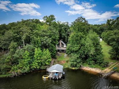 650 North Shore Dr.