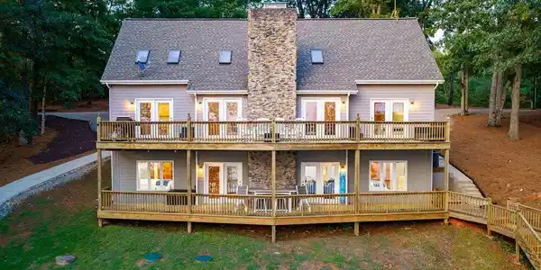 170 Lake Forest Road