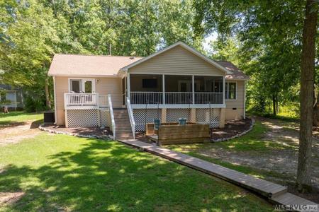 480 Windward Drive