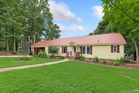 260 W Wood Duck Dr