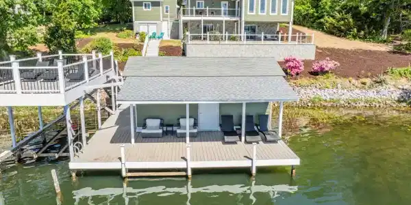 986 Pine Tree Drive