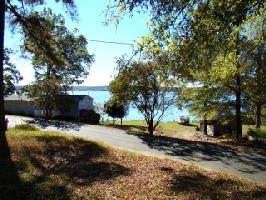 727-737 Hickory Hollow Rd
