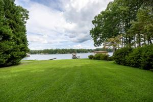 525 Ridge Drive