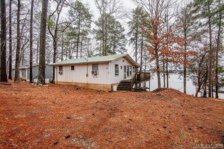852 Hickory Hollow Road