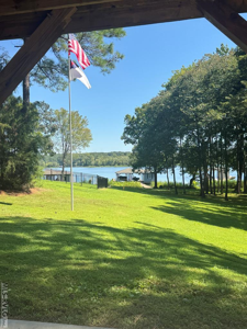 328 White Oak Court