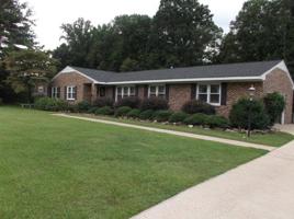 206 Lakeview Drive