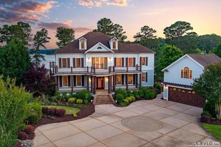381 West Bend Dr.