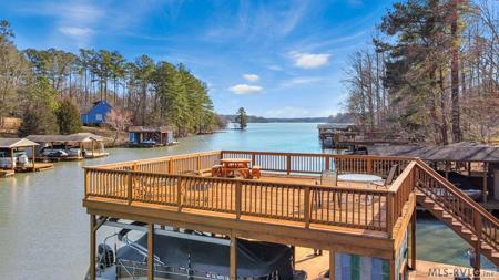 146 Dogwood Way