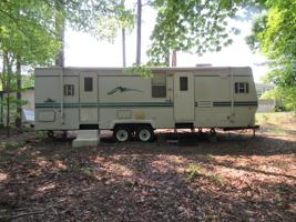 62 Iroquois Trail