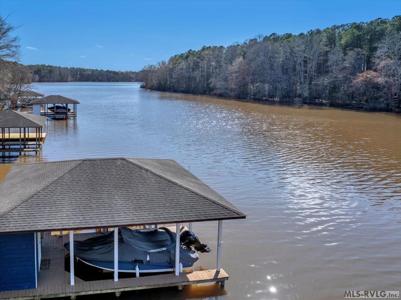740 Summit Lane