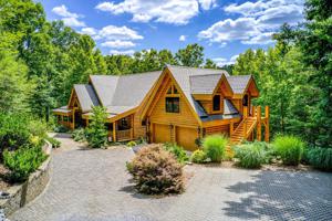 1745 Heron Pointe DR