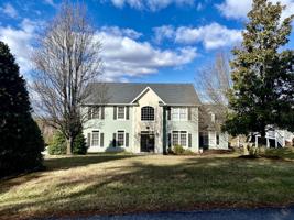 42 Peaks View DR