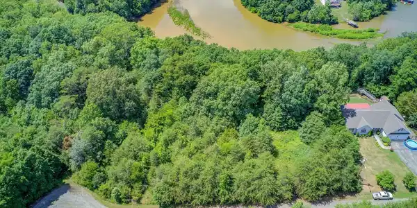 Image 2: Lot 11 from Clifton Cir SE-NW