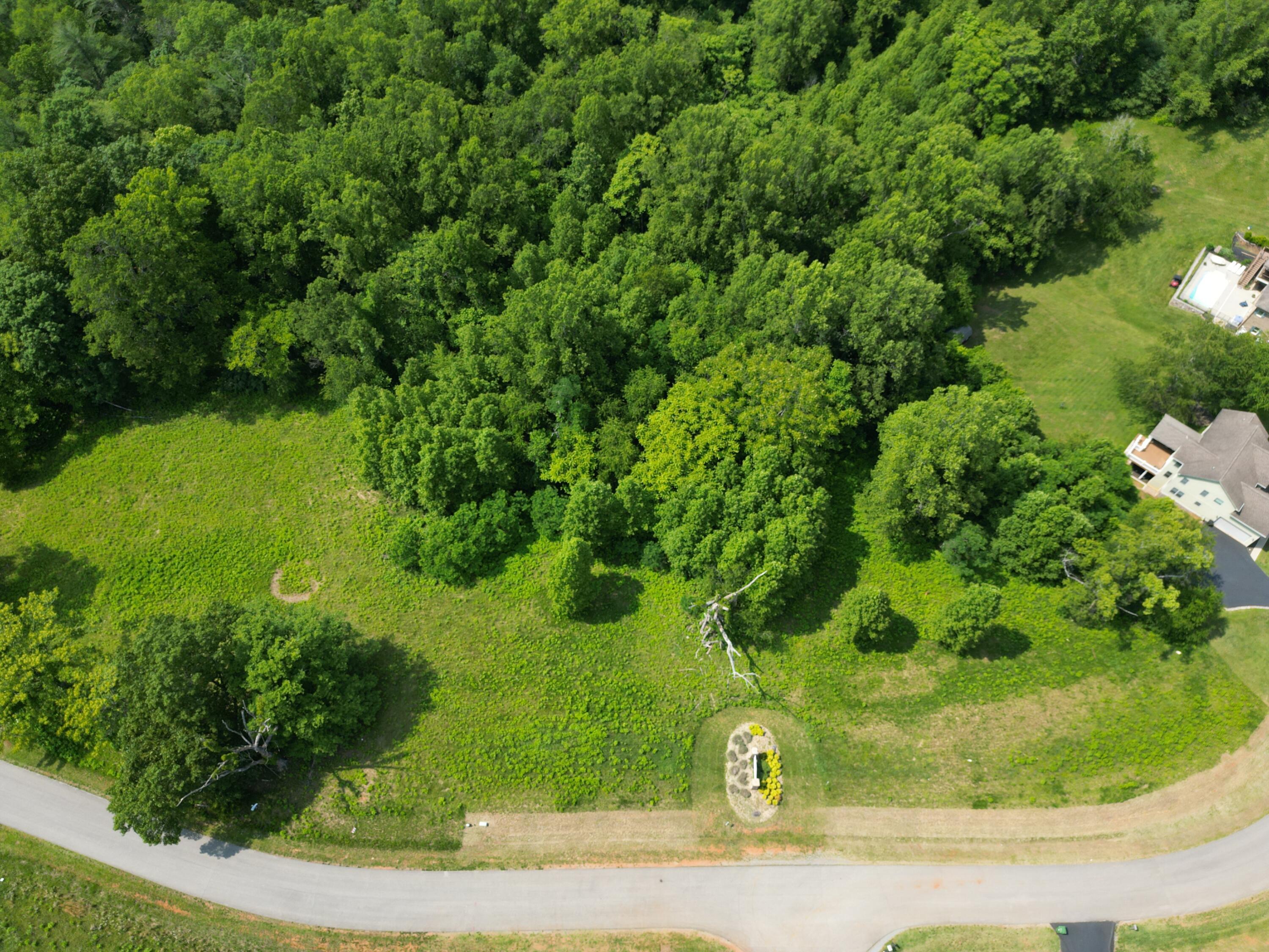 Image 1: River Rock Lot 4