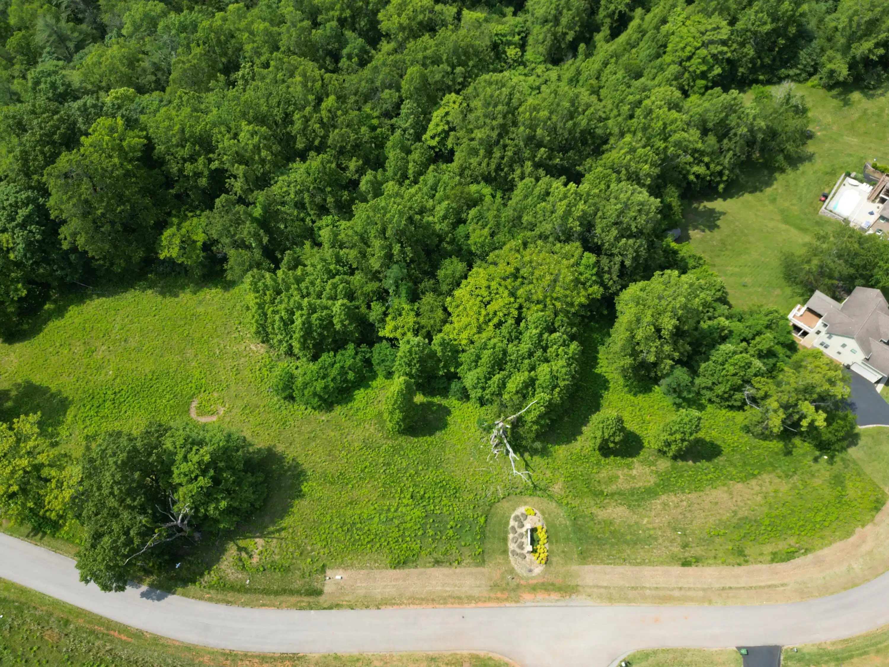 Image 1: River Rock Lot 4
