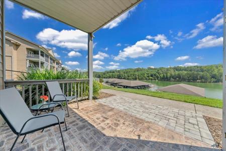 1055 Mariners WAY
