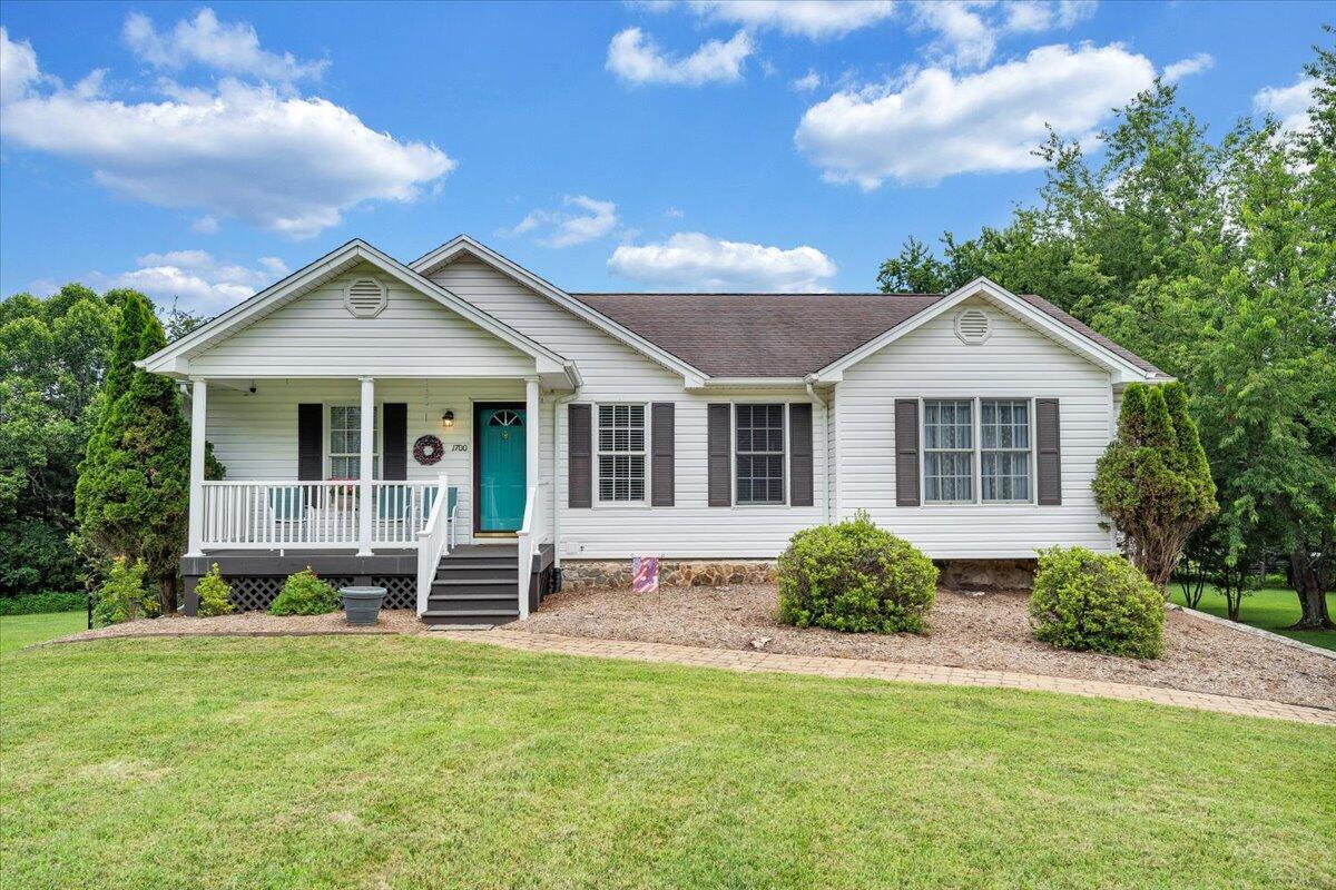 Image 1: 1700 Bluewater Dr