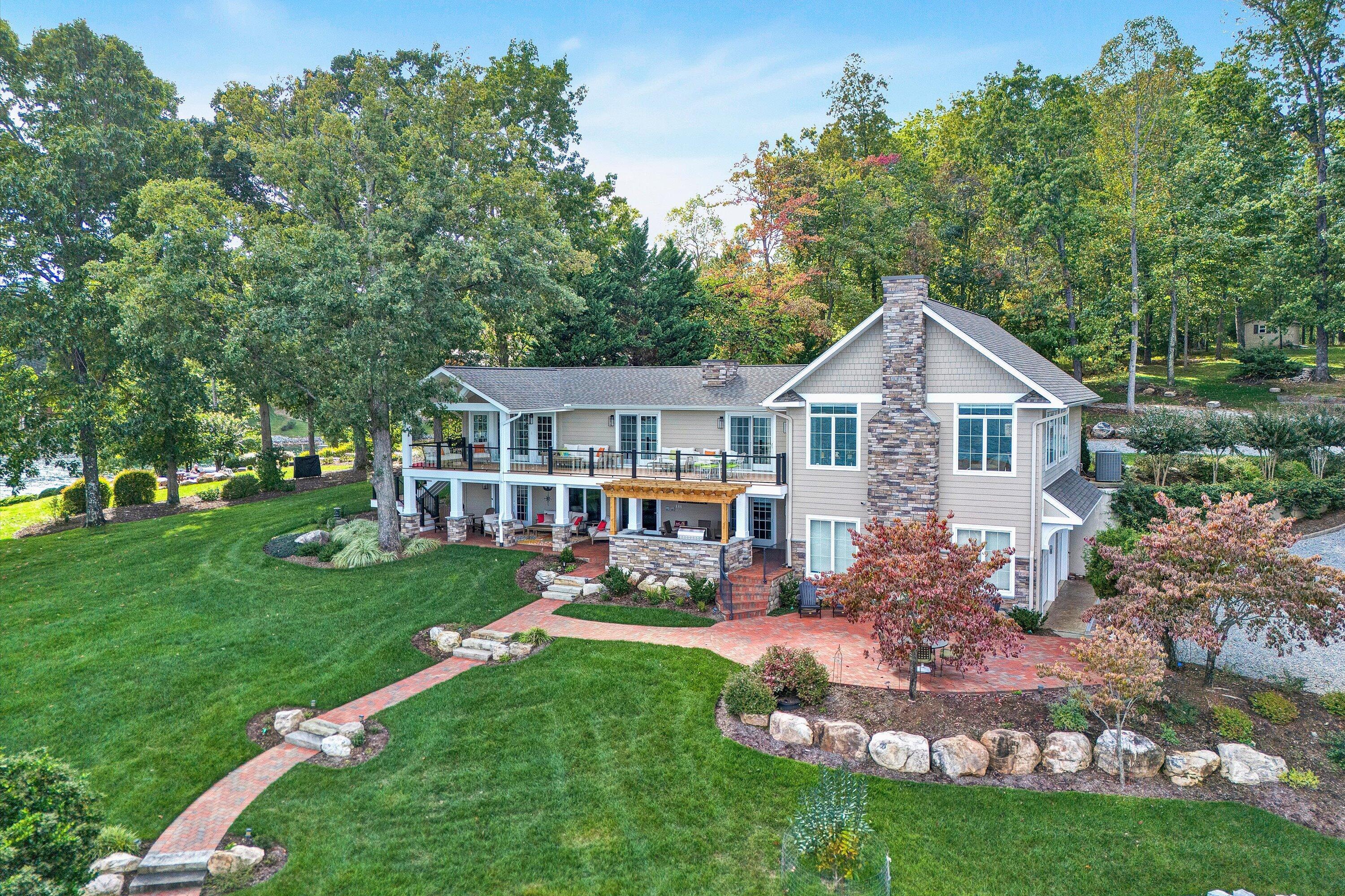 Image 4: 78-DJI_20251002151400_0210