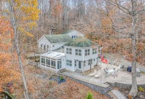 327 Mariners Cove DR