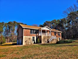 890 Belle Isle DR