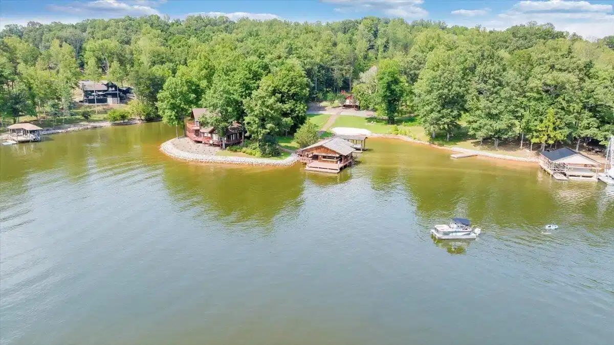 Image 1: 23-DJI_20240726180610_0024_D_MIB