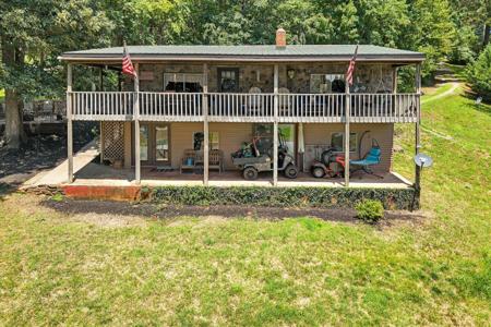 12 Crescent LN