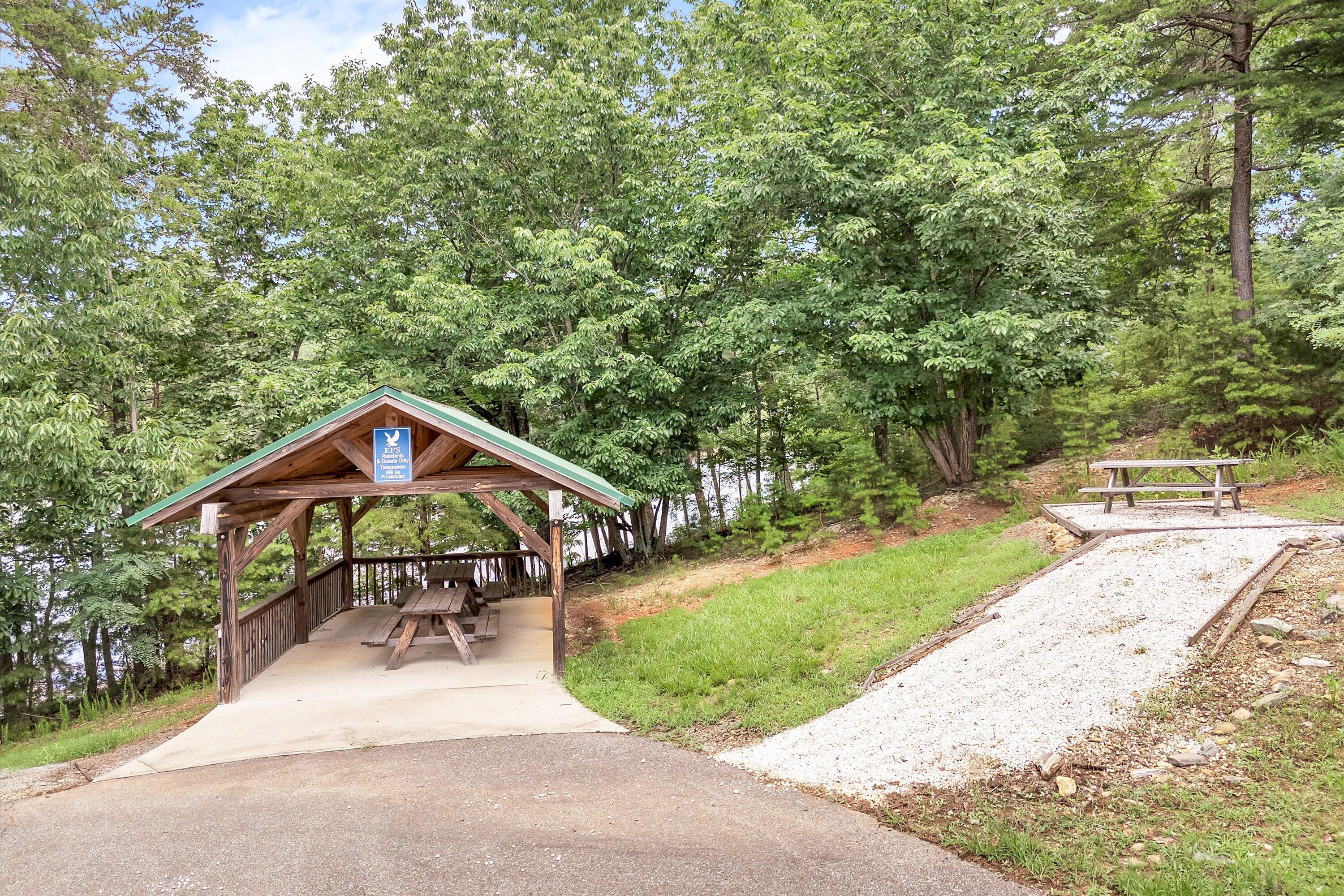 Image 4: Community Picnic Area