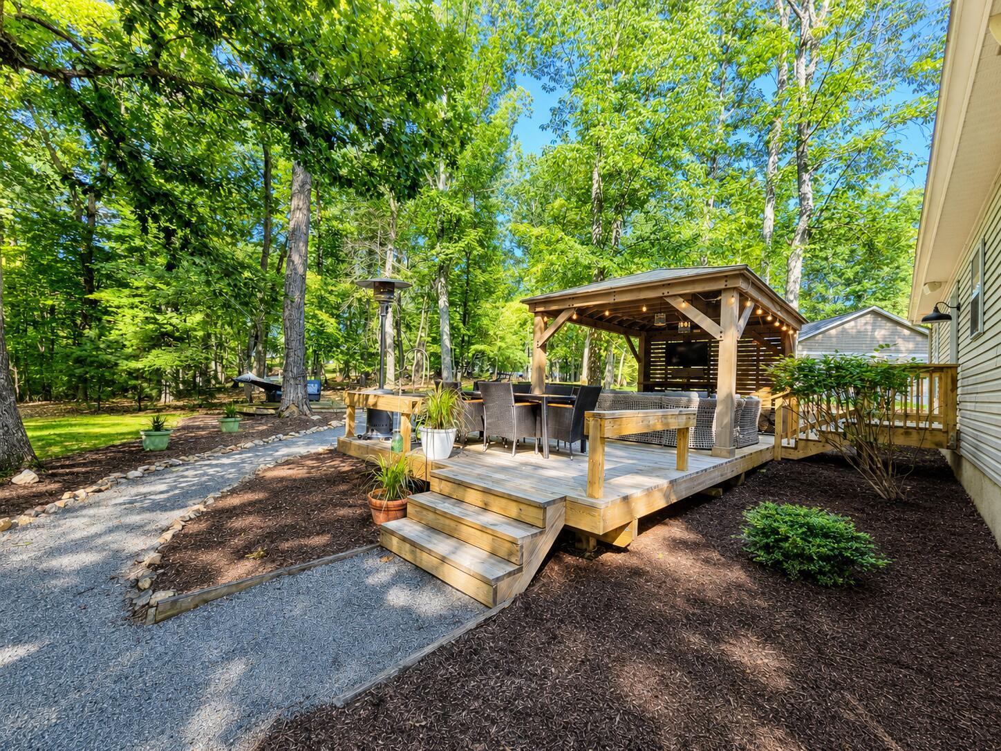 Image 3: Gazebo and Deck Area