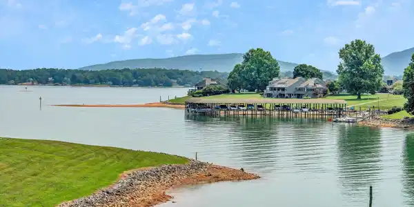 75 Dockside CIR