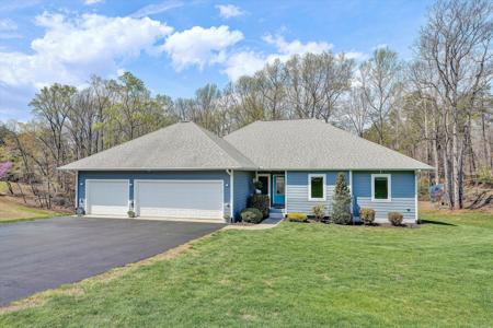 301 Indian Ridge DR