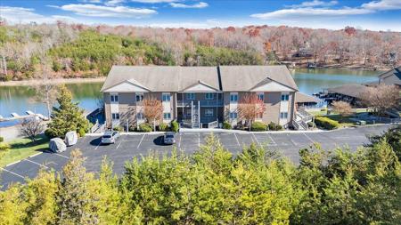 1137 Mariner's WAY
