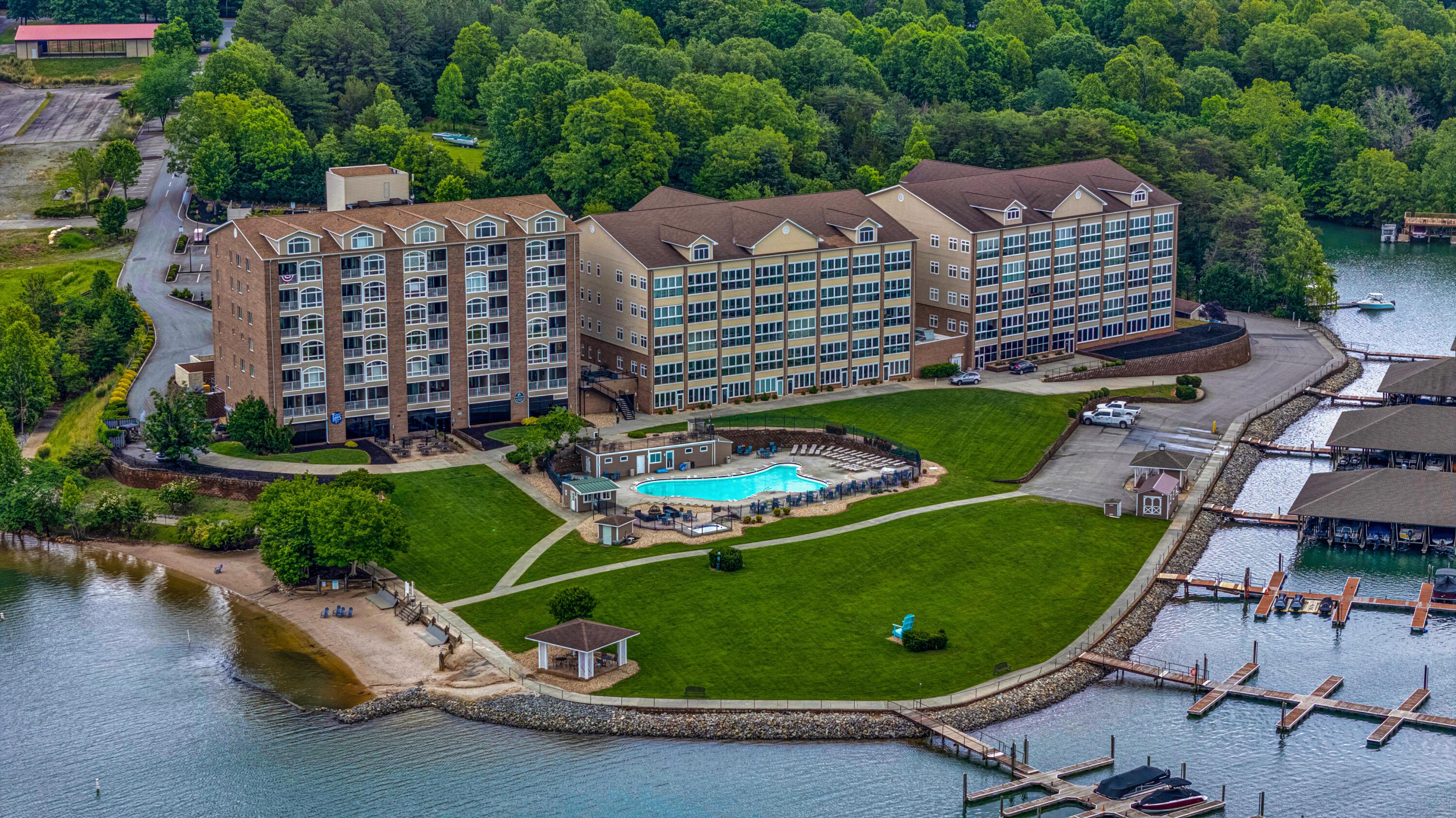 Image 2: DJI_20250513125238_0293