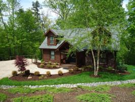 642 RUNAWAY BAY RD
