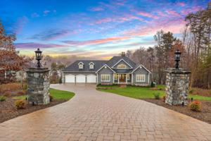 118 East View CIR