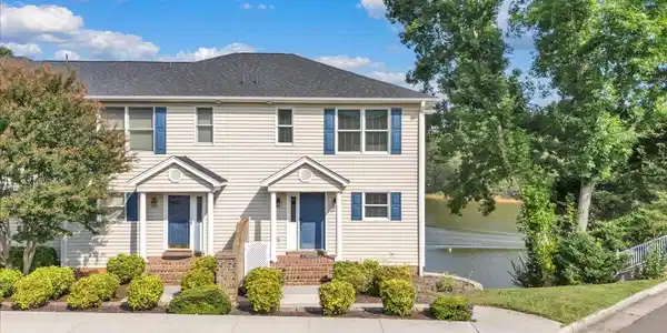 515 Cambridge CT
