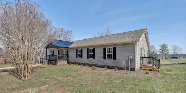 Image 2: 02-Front Exterior