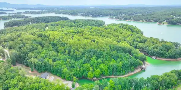 Image 3: 5.11 ACRES