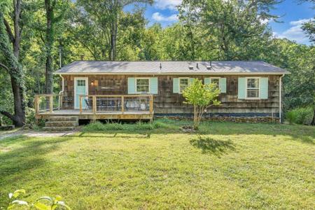 3003 Northridge RD